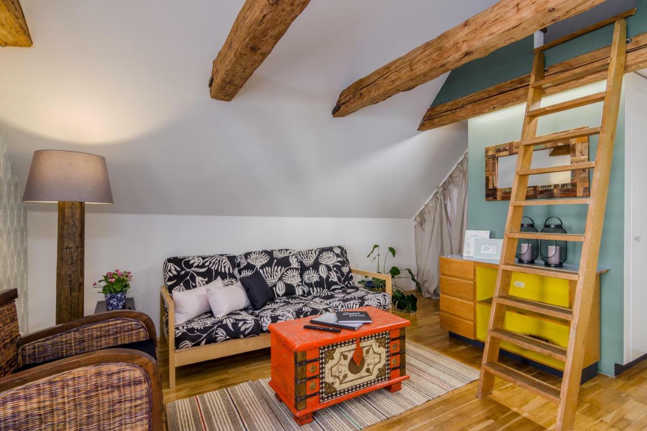 Old Town Square Apartments By Michal&Friends Prague Luaran gambar